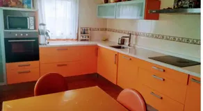 Acogedora casa con jardín - Image 3
