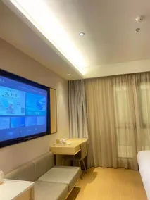 JI Hotel Shanghai Jiangwan Town Subway Station - Image 5