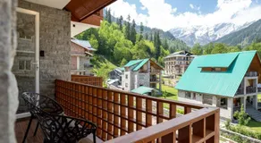 Hotel Patalsu - Image 3