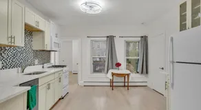 Entire renovated one-bedroom apartment - Image 5