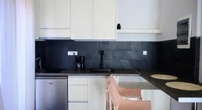 Luxury Suites by Panagiota - Image 4