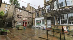 The Peak View - Holmfirth - Image 5