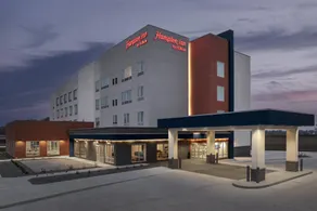 Hampton Inn by Hilton Dexter - Image 2