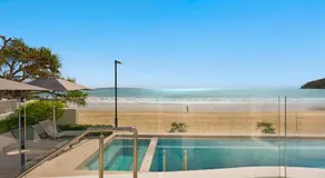 La Mer Apartments - Image 2