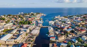 DOWNTOWN PRIME STAY Only 3-Min Walk to Ferry, Attractions & Restaurants - Image 2