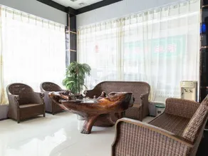 Xin Hu Hotel - Image 3