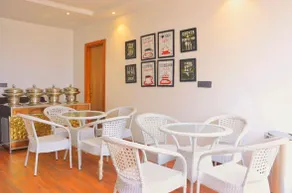 Blessings Hotel - Image 5