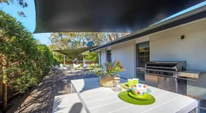 Tonic Guesthouse On Cornelian - Image 4
