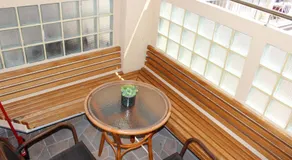 Villa Velzon Guesthouse - Image 2