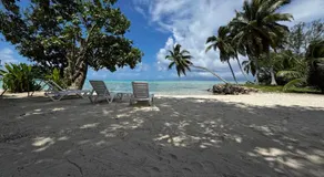 VILLA VAIROARII - Garden & private beach - Image 2