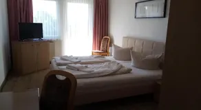 Hotel zum Jahnatal - Image 2