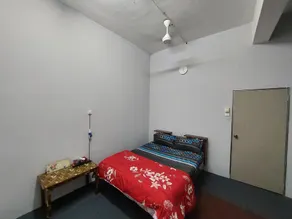 V2 HOMESTAY - Image 3