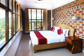 Sagara Beach Resort - Image 2