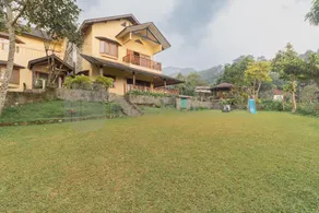Villa d'Oasis 2 Puncak Mitra RedDoorz - Image 3