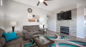 Gorgeous Las Vegas home with RV parking - Image 2