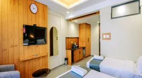 Hotel Morya Suites IGI Airport - Image 5