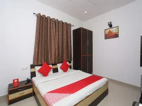 Hotel Taj Niwas - Image 2