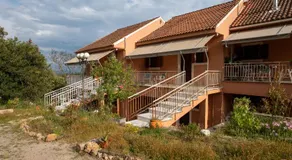 Kokkini Peach Budget - Image 5