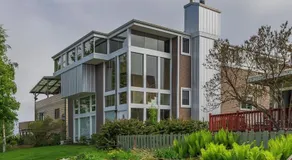 Bootleggers Condo 2 Bedroom Modern Condo in Heart of Downtown - Image 4