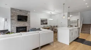 Kensington Calgary House 3BR 20 Min to Downtown - Image 2