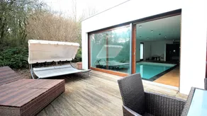 Luxurious architect villa in best location - Image 5
