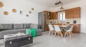 Alkyonis Visus House - Image 3