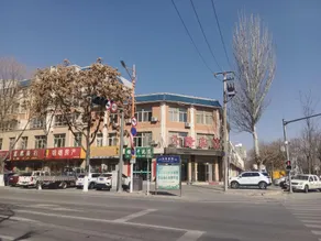 Yunlong Hotel - Image 4