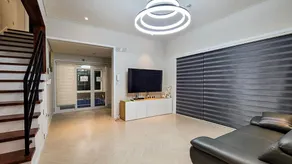 Gene House - Image 2