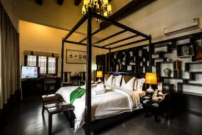 Scenery Retreats Taibai Mountain Hot Spring Villa Resort - Image 2