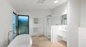 DeZen Accomodation - Image 2