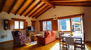 Casa Arnedillo by Apartamentos Arnedillo - Image 2