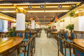 Wisdom Hotel - Image 3