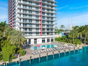 Upper studio - Balcony - Pool - Gym - Near Beach - Image 4