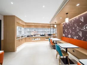 Hanting Hotel Beijing Shunyi Center - Image 4