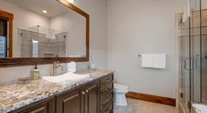 KBM Resorts Elegant Deer Valley Private Home Breathtaking views Elevator Gourmet Kitchen Hot Tub Gym PSD-2071 - Image 5