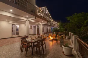 Alaya Stays Amara Dusk 4BHK Villa in Nainital - Image 4