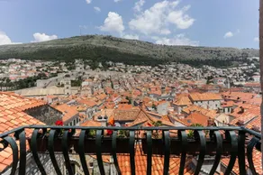 Old Town Princess Apartments - Image 2
