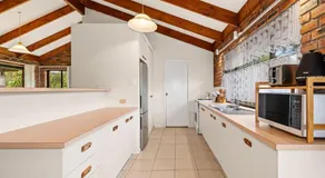 Coastal Paws Pet friendly, family beach house in Pottsville - Image 3