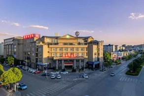 Qujing Longju Hotel (Zhanyi Passenger Terminal Branch) - Image 2