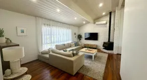 Broadwater Break - Image 2