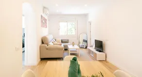 Lovely apartment with 3 bedroom - Image 2