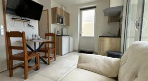 Chez Camille & Emma - Climatisé - Image 2