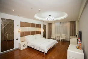 Huayue Smart Hotel - Image 2
