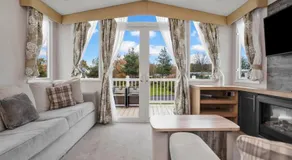 Seton Sands Gullane Luxe Lodge 3BR Sleeps 8 WiFi - Image 2
