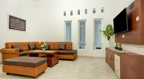 OYO Life 3415 Penginapan Wimane - Image 3