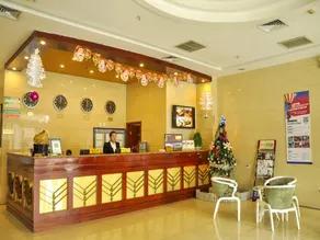 GreenTree Inn Taiyuan PinGYAng Road Business Hotel - Image 2