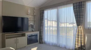 Newperran 102 - 2 Bedroom Country & Valley View Caravan - Image 2