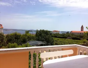 Apartment Bor - 20 meters from beach: A1 Kraj, Island Pasman - Image 5