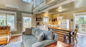 Private Hot Tub & Easy Access to the Beach - Dogs are Welcome - Image 2