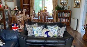 Annie’s House in Amesbury - Image 2